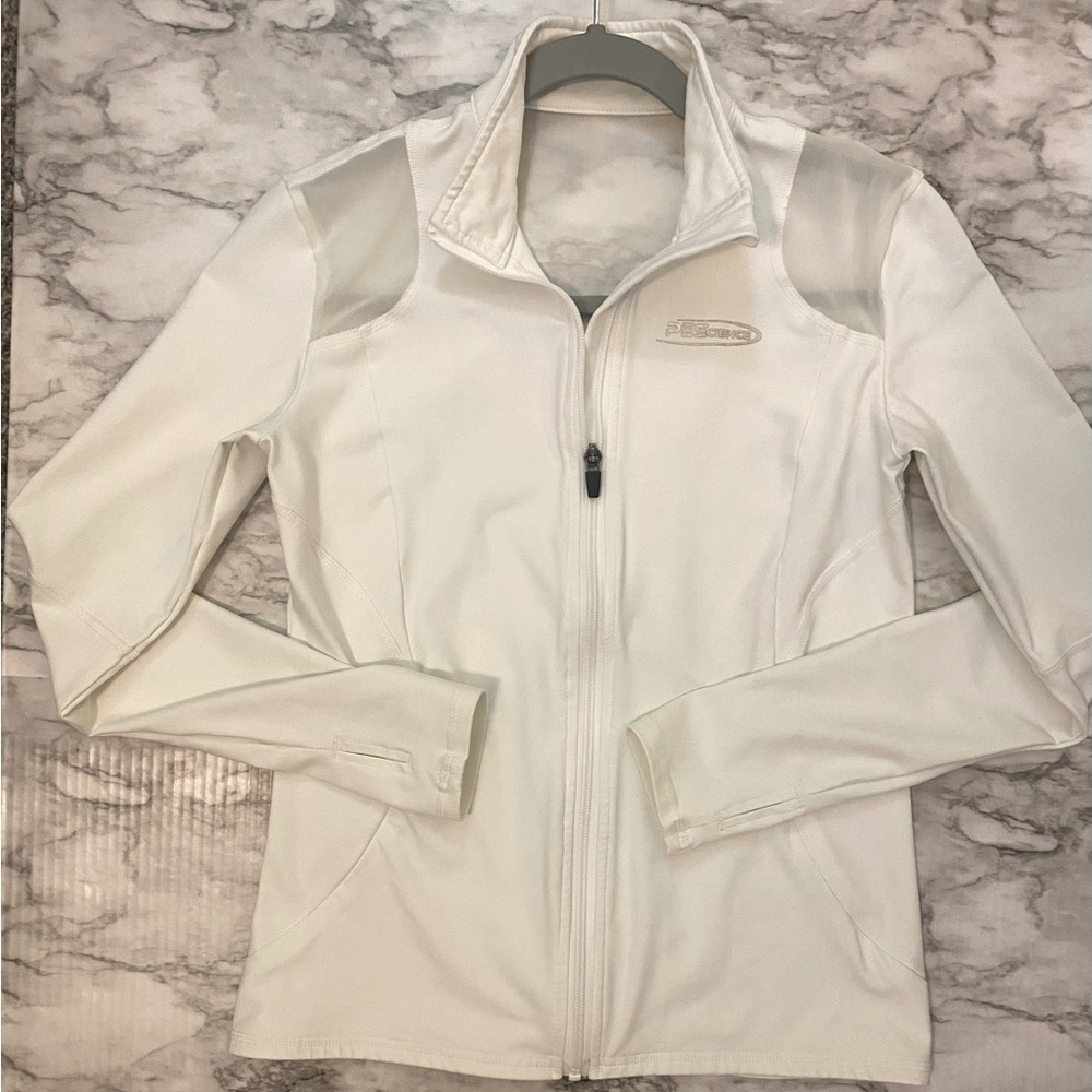 PEScience white yoga/ runner/ gym jacket. Women’s medium